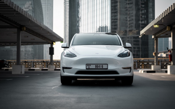 Tesla Model Y Long Range