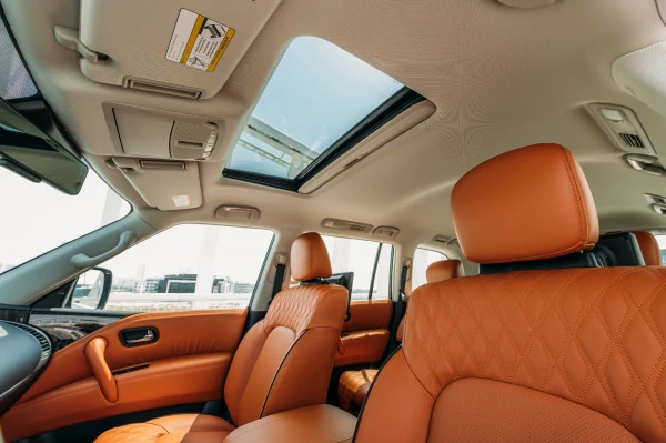  Beige Nissan Patrol Platinum V6 Photo 6