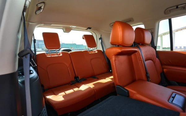  Бежевый Nissan Patrol V6 Photo 7