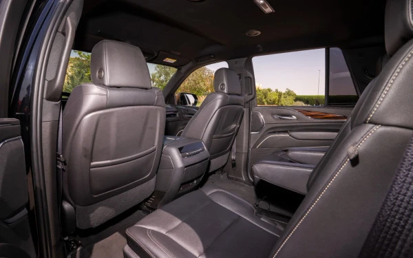  Черный Cadillac Escalade Photo 6