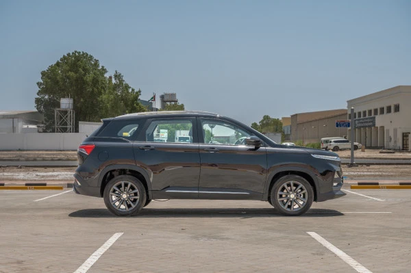  Черный Chevrolet Captiva Photo 2