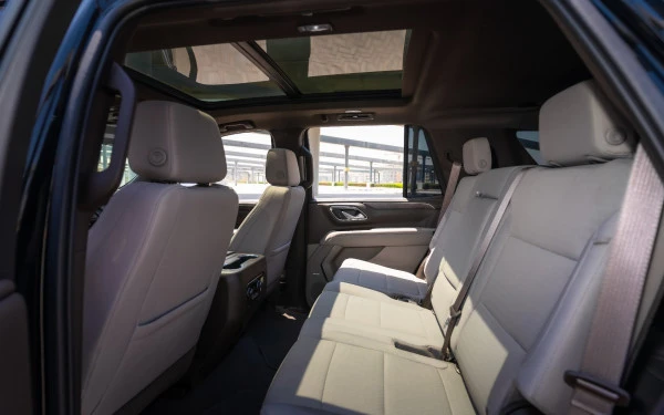  Черный Chevrolet Tahoe Photo 6