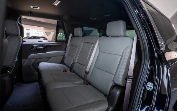  Черный Chevrolet Tahoe Photo 9