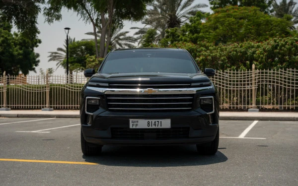  Черный Chevrolet Traverse Photo 3