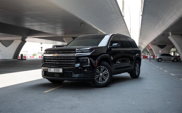  Черный Chevrolet Traverse Photo 6