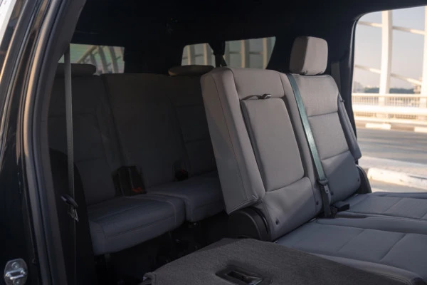  Черный GMC Yukon Photo 5