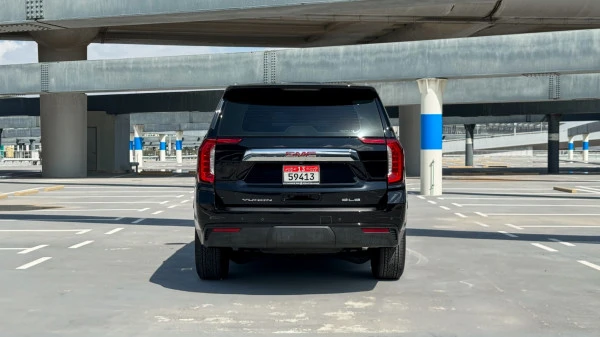  Черный GMC Yukon Photo 4