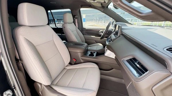  Черный GMC Yukon Photo 5