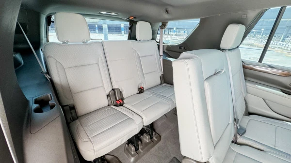  Черный GMC Yukon Photo 7