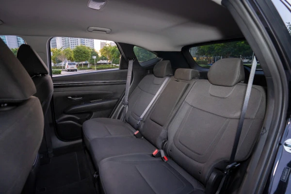  Черный Hyundai Tucson Photo 9