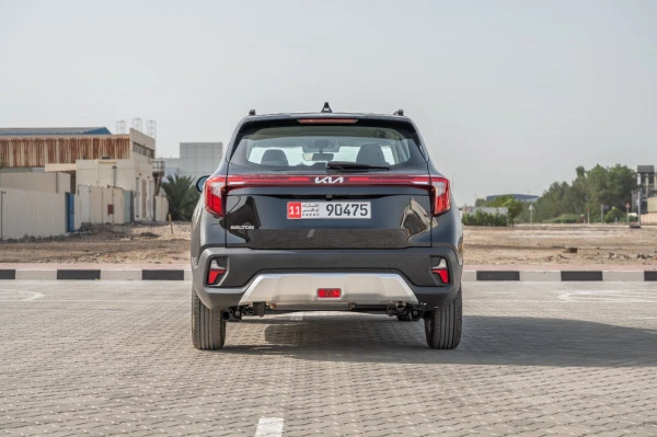  Черный KIA Seltos Photo 3