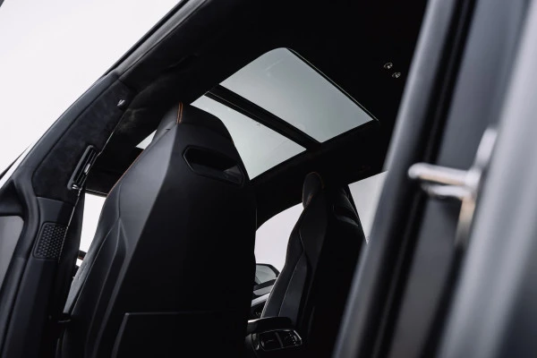  Black Lamborghini Urus MY20 Photo 5