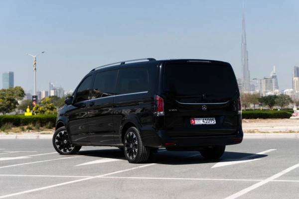  Черный Mercedes V300 Avantgarde Extra Long Photo 2