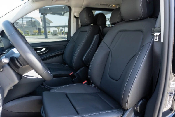  Черный Mercedes V300 Avantgarde Extra Long Photo 4