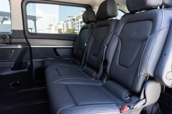  Черный Mercedes V300 Avantgarde Extra Long Photo 9