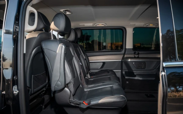  Черный Mercedes V300 Avantgarde Extra Long Photo 2