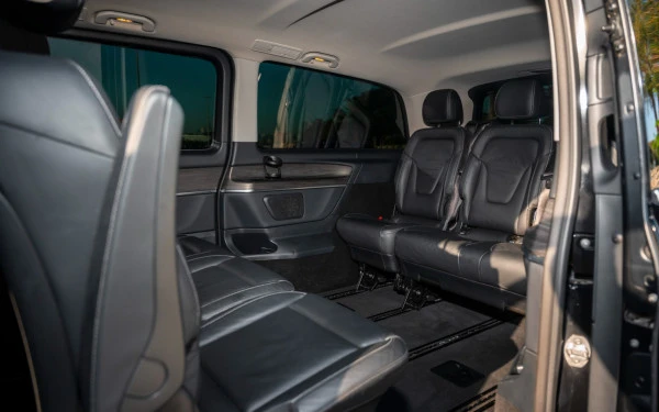  Черный Mercedes V300 Avantgarde Extra Long Photo 5