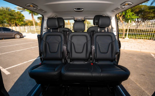  Черный Mercedes V300 Avantgarde Extra Long Photo 21