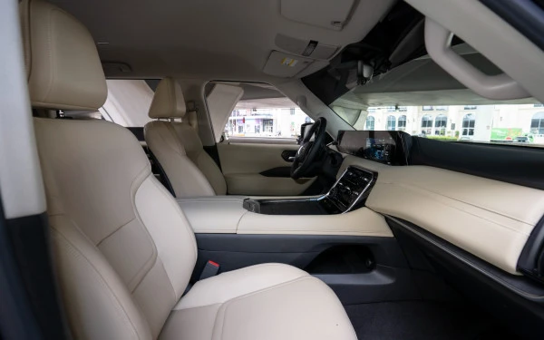  Black Nissan Patrol Platinum V6 Photo 9