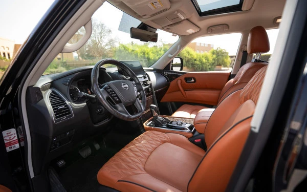  Black Nissan Patrol Photo 5