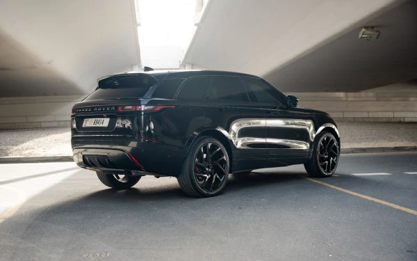  Черный Range Rover Velar Photo 12
