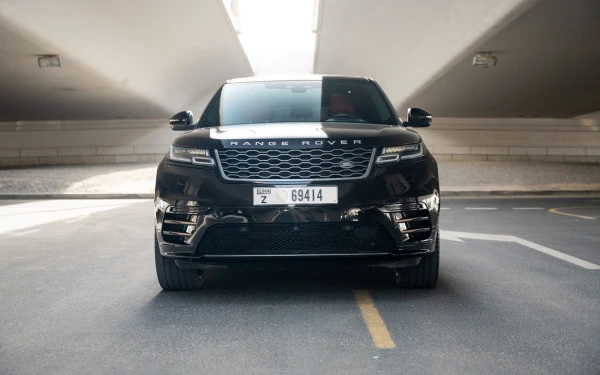  Черный Range Rover Velar Photo 14