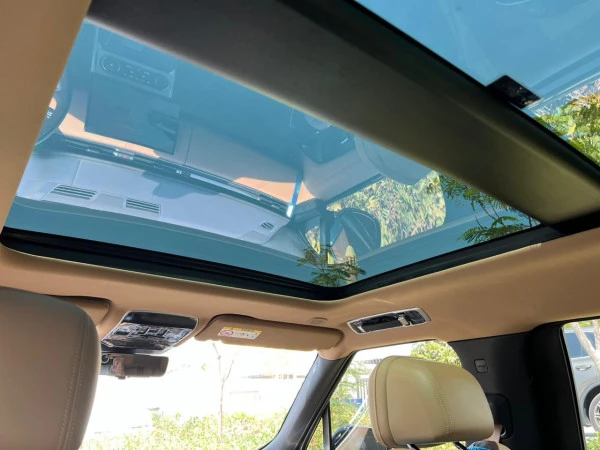  Black Range Rover Vogue Photo 5