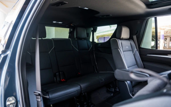  Blue Cadillac Escalade Photo 7