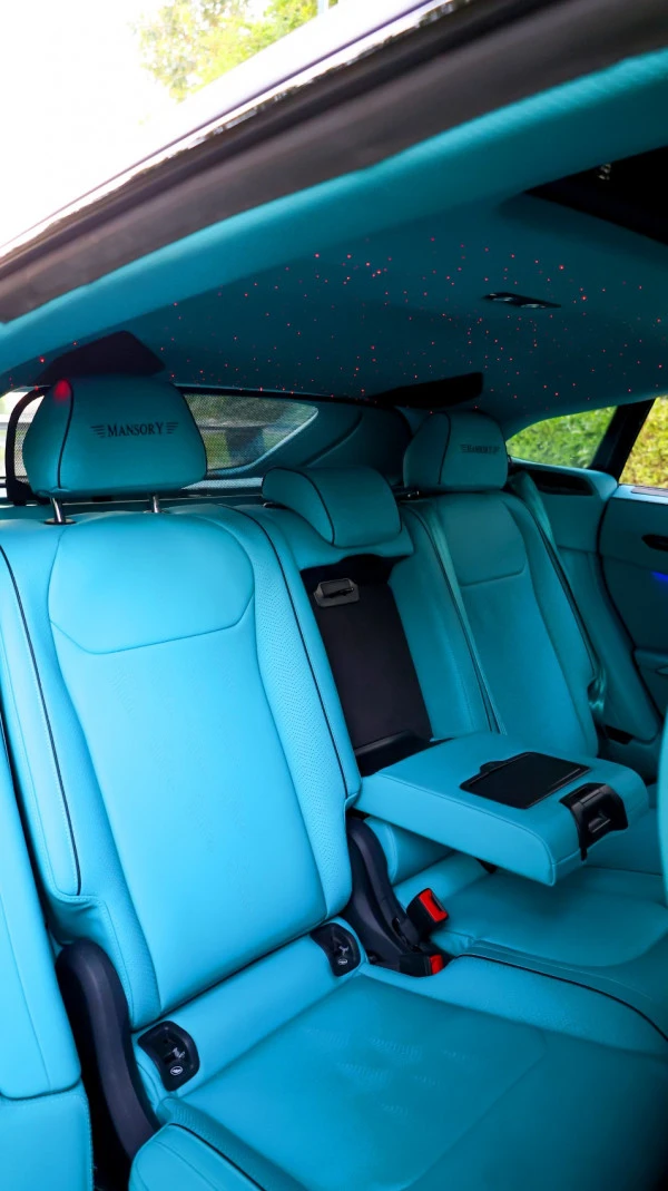  Синий Lamborghini Urus Photo 7