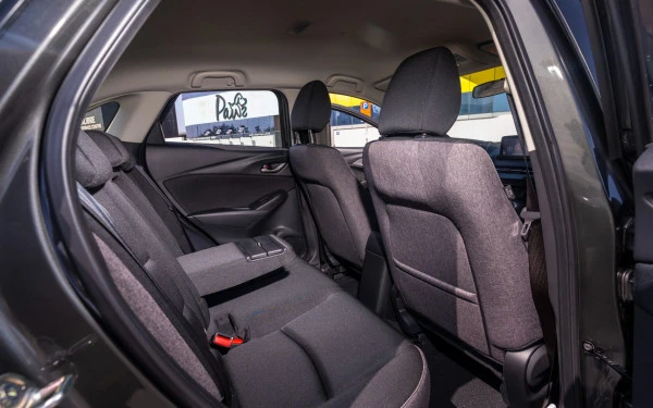  Dark Blue Mazda CX3 Photo 13