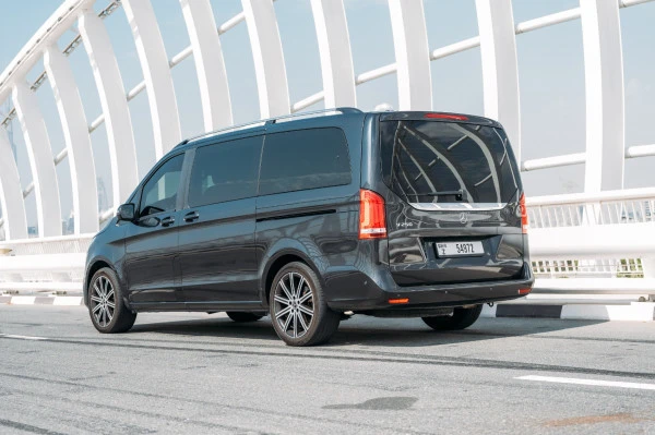  Темно-серый Mercedes V250 Photo 2