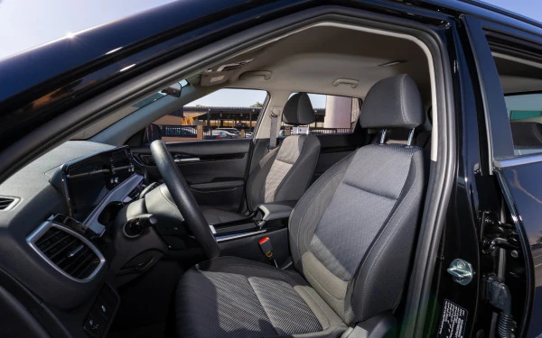  Черный KIA Seltos Photo 7