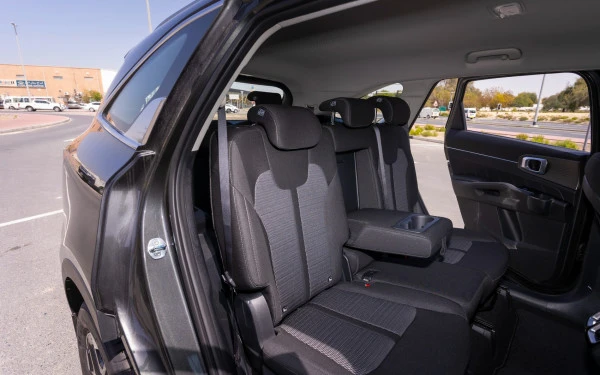  Dark Grey KIA Sorento Photo 12