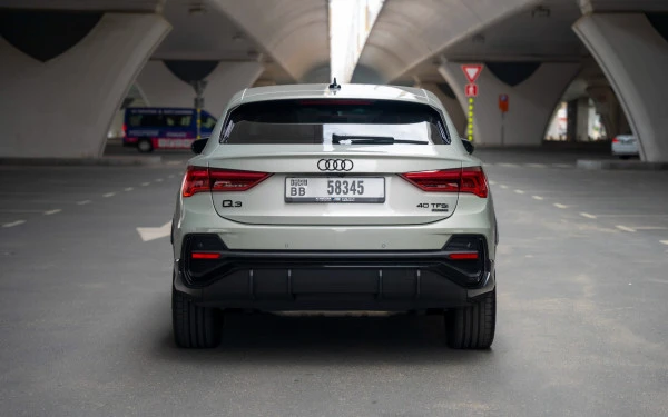  Grey Audi Q3 Sportback Photo 2