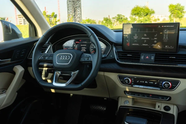  Серый Audi Q5 Photo 10