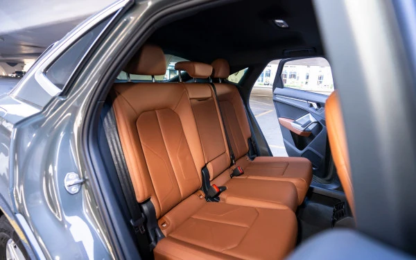  Grey Audi Q3 Sportback Photo 8