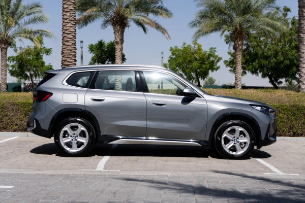  Grey BMW X1 Photo 3