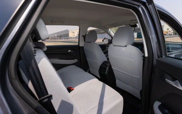  Серый Chevrolet Captiva Photo 8