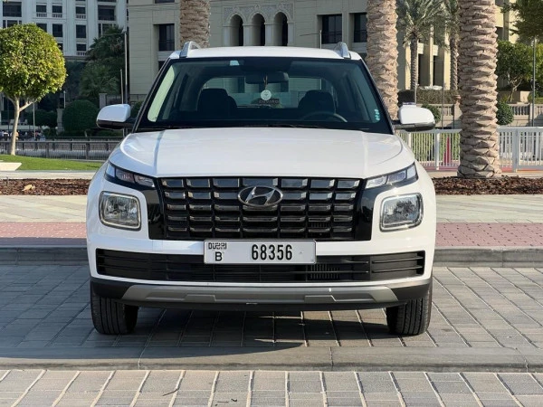  Белый Hyundai Venue Photo 5