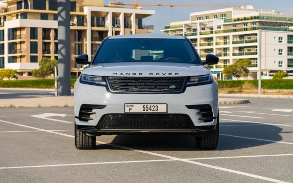  Grey Range Rover Velar Photo 2