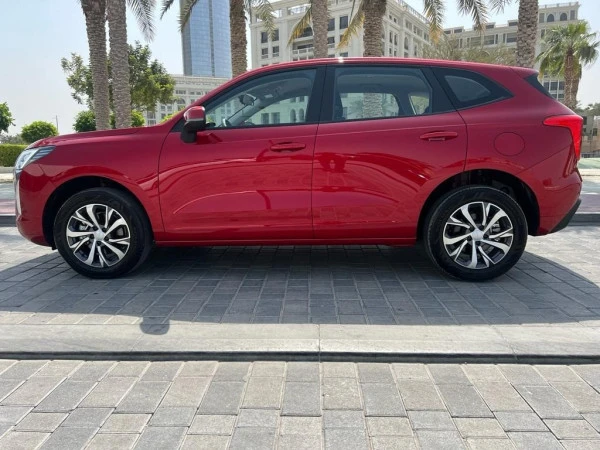  Красный Haval Jolion Photo 2