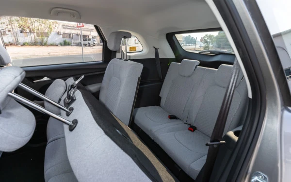  Серебро Chevrolet Captiva Photo 8