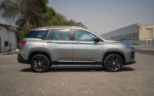  Серебро Chevrolet Captiva Photo 2