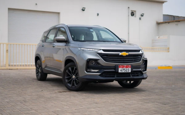 Серебро Chevrolet Captiva Photo 2