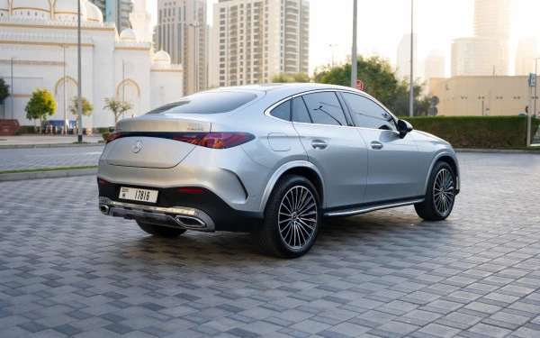  Silver Mercedes GLC 300 Photo 3