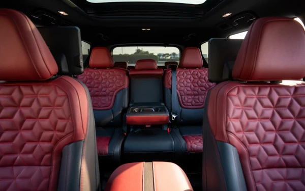  Silver Nissan Patrol Platinum V6 Photo 8