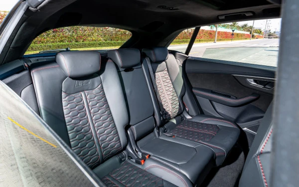  Белый Audi RSQ8 Photo 6