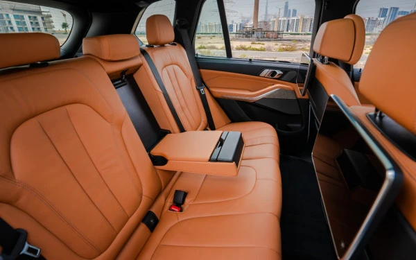  White BMW X5 Photo 7