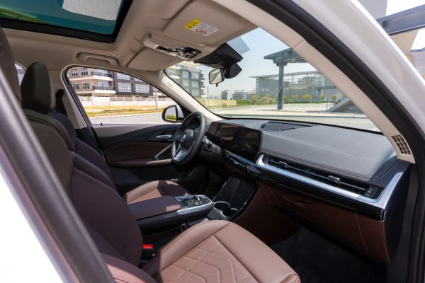  Белый BMW X1 Photo 10