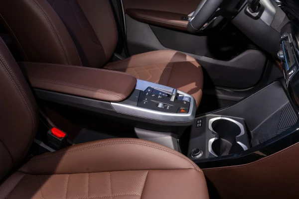  Белый BMW X1 Photo 12